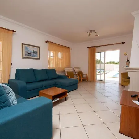 Casa Caravela