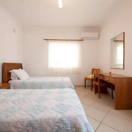 Vila Casa Caravela
